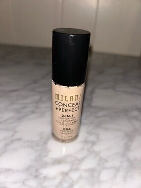 Milani Conceal + Perfect 2-in-1 Foundation & Concealer — Porcelain (00A)